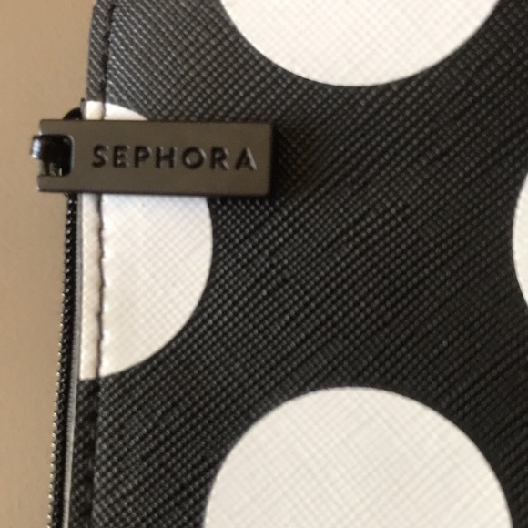 Sephora Rouge collector wristlet 2018 - Picture 3 of 4